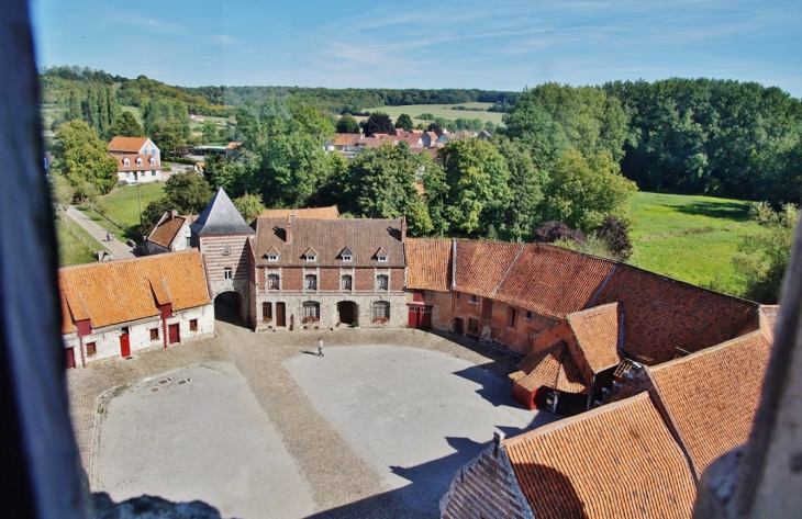 Le Château - Fresnicourt-le-Dolmen