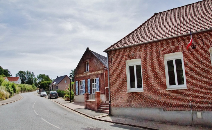 La Commune - Fresnicourt-le-Dolmen