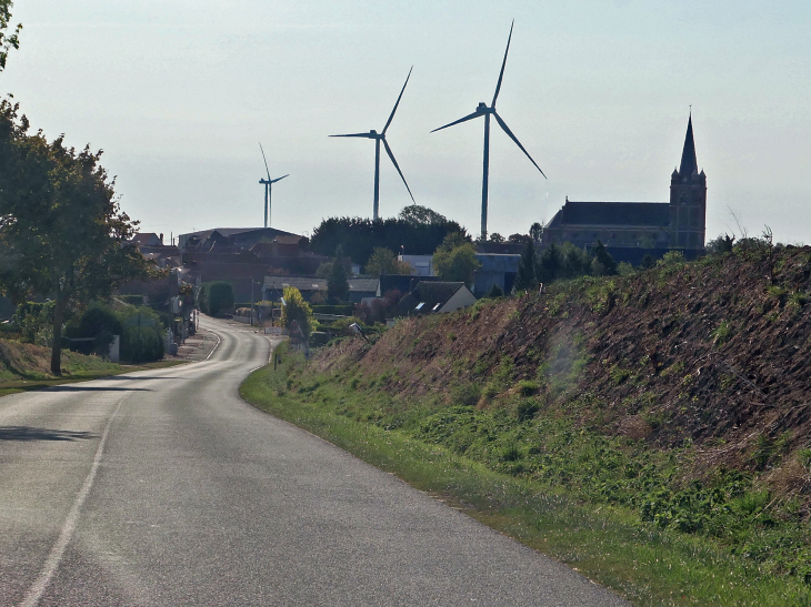 L'arrivée dans le village - Graincourt-lès-Havrincourt