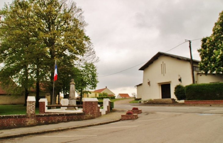 Le Village - Halinghen