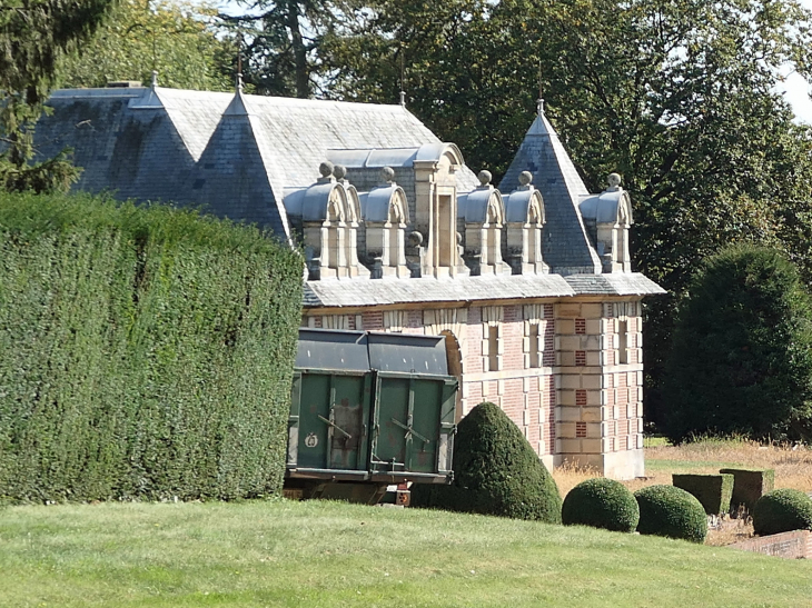 Pavillon du château - Havrincourt