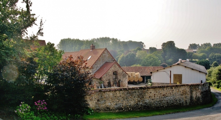 Le Village - Hubersent