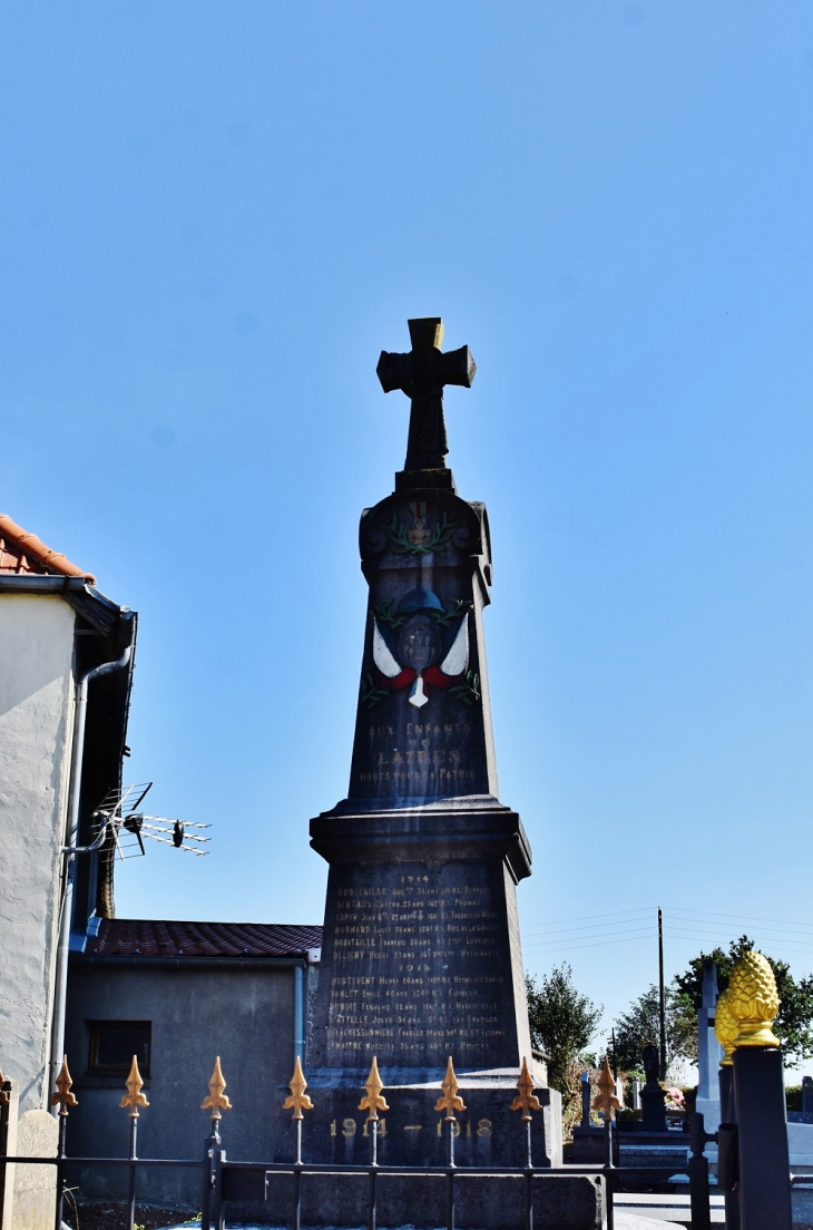 Monument-aux-Morts - Laires