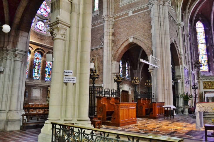 église Saint-Vaast - Laventie