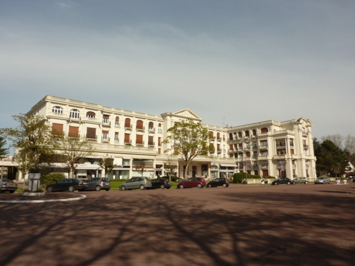 Le Touquet  :  un hôtel - Le Touquet-Paris-Plage