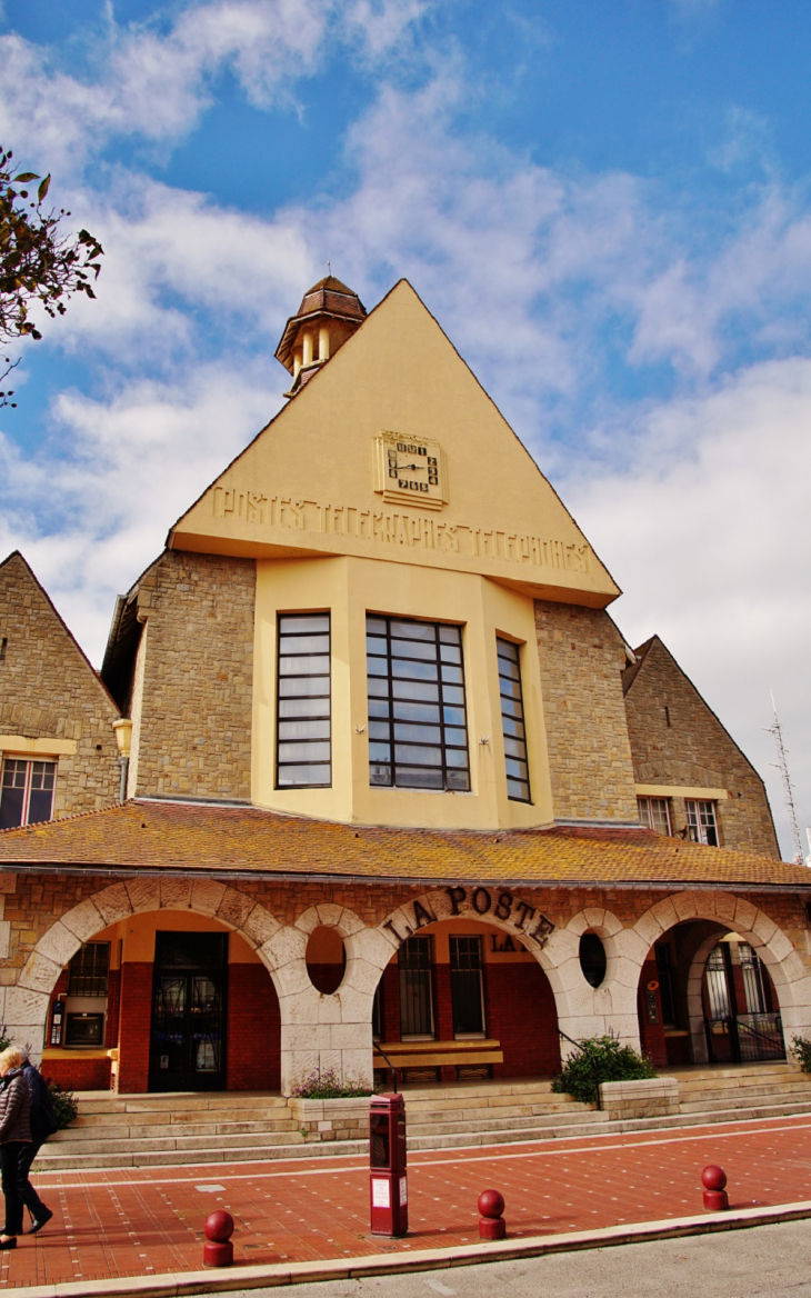 La Commune ( La Poste ) - Le Touquet-Paris-Plage