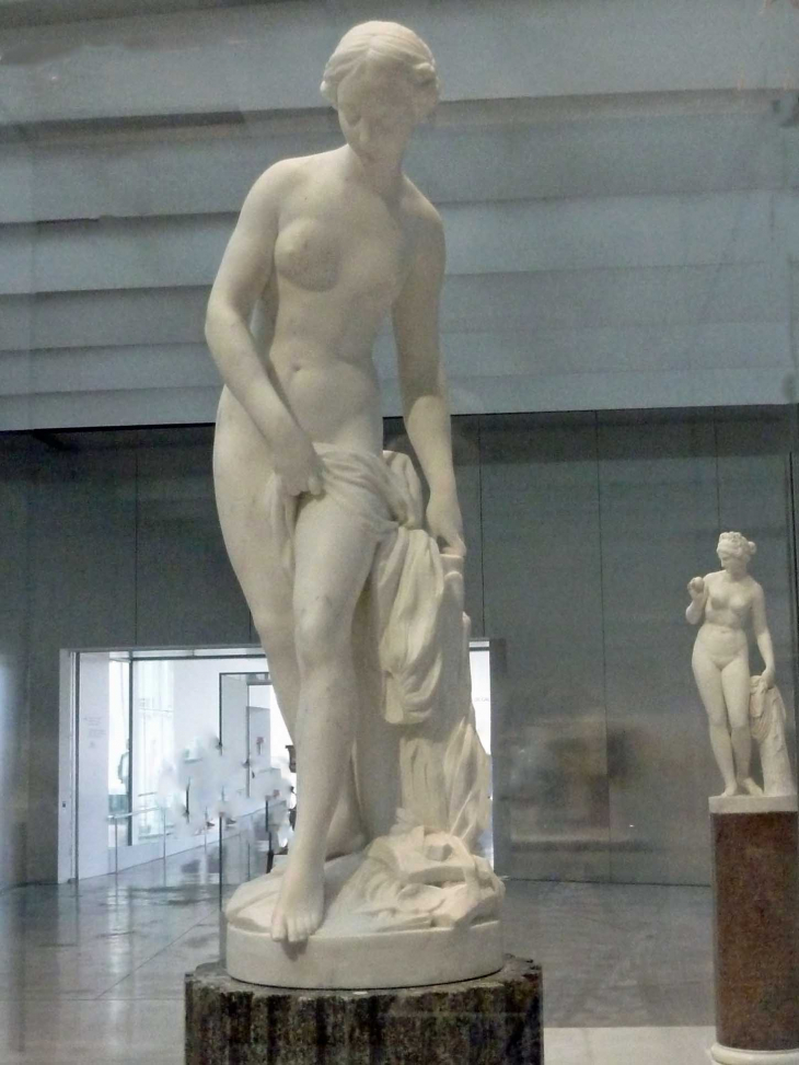 LOUVRE Galerie du Temps 18ème siiècle : 1757 la baigneuse - Lens