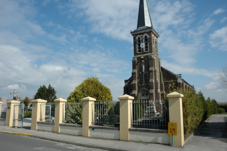 Eglise des Attaques - Les Attaques