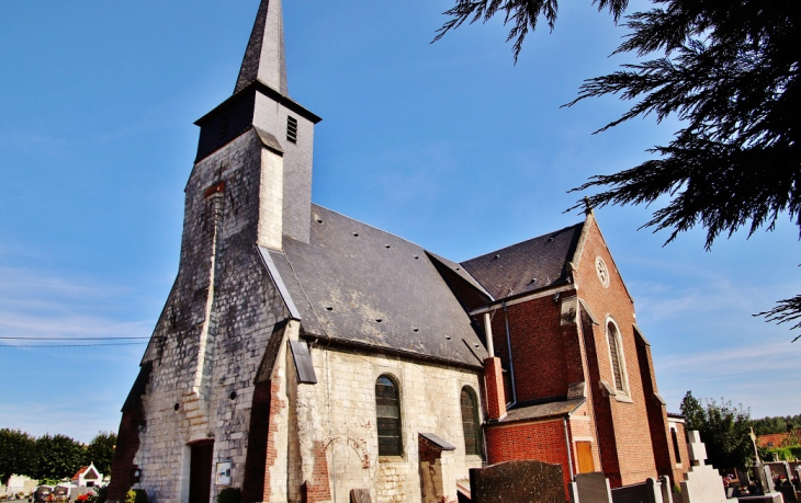 éééglise St Adrien - Lières