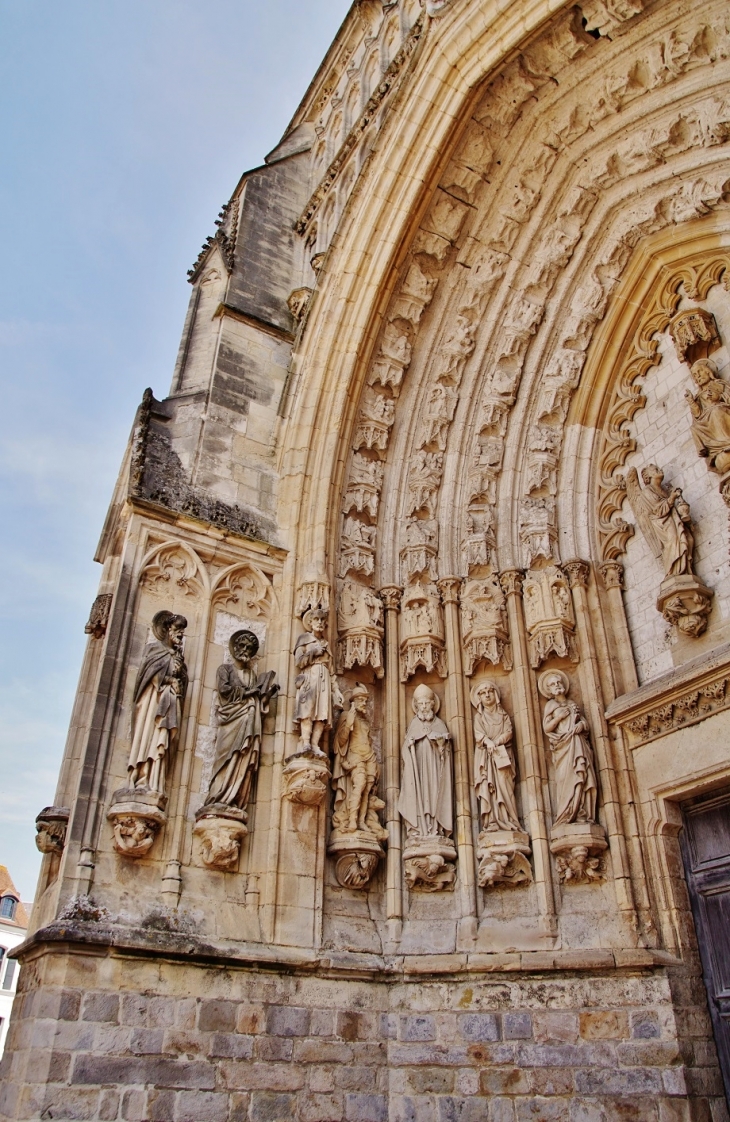 Abbatiale Saint-Saulve - Montreuil