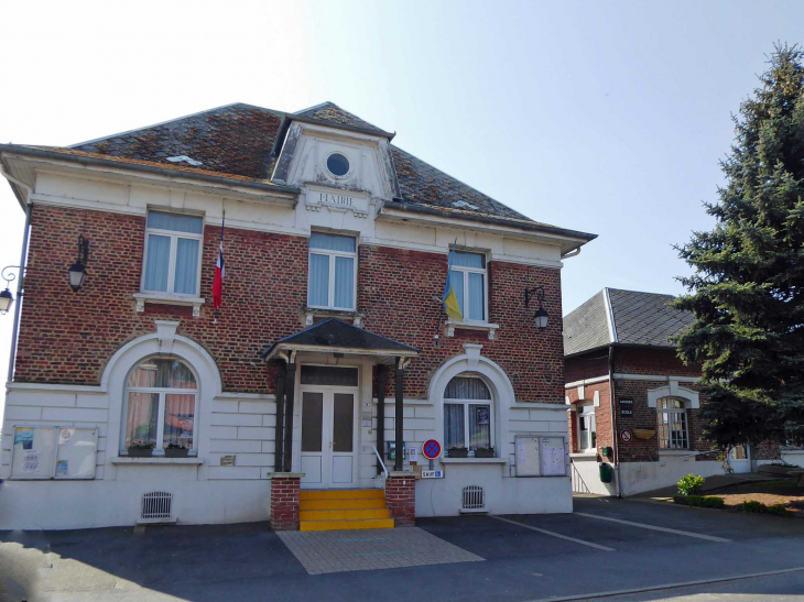 La mairie - Neuville-Vitasse