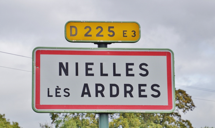  - Nielles-lès-Ardres