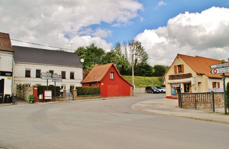 Le Village - Nielles-lès-Bléquin