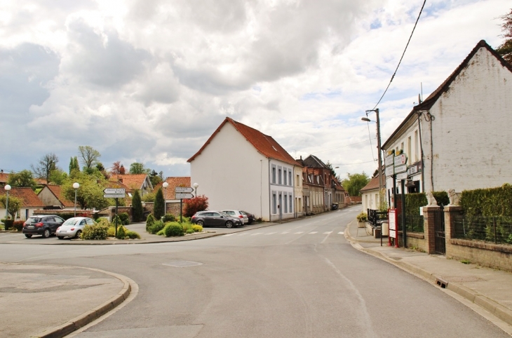 Le Village - Nielles-lès-Bléquin