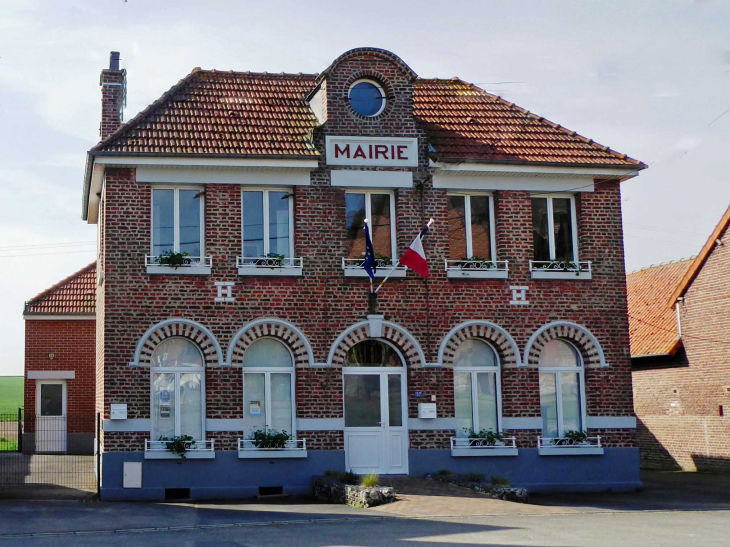 La mairie - Noreuil