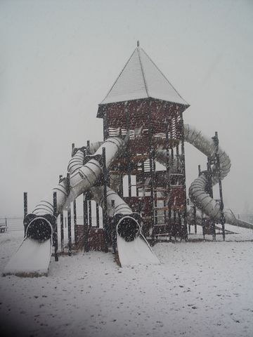 Parc du Mt Soleil jeux sous la neige - Outreau