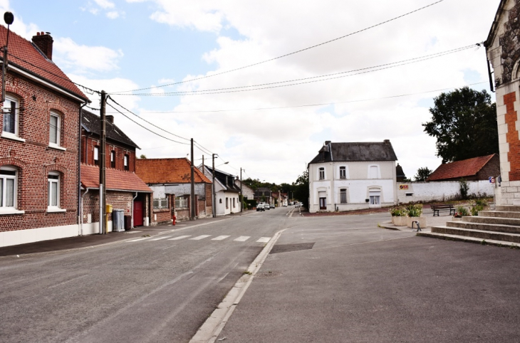 La Commune - Plouvain