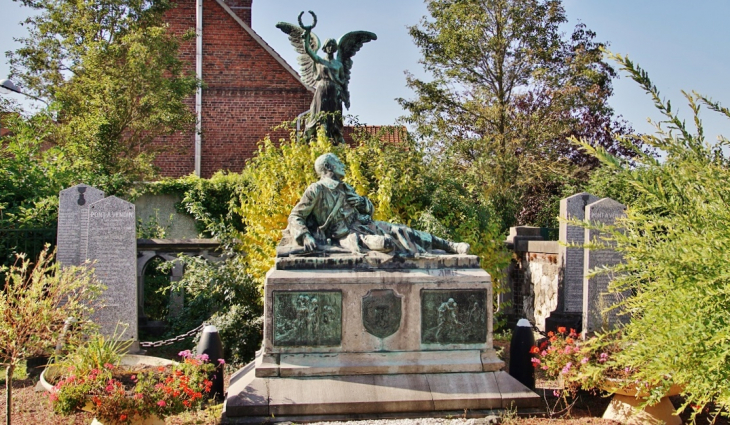 Monument-aux-Morts - Pont-à-Vendin