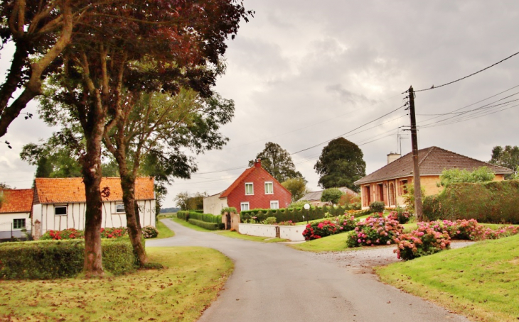 La Commune - Quœux-Haut-Maînil