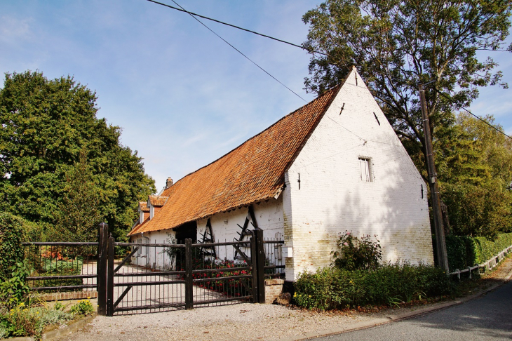 La Commune - Recques-sur-Course