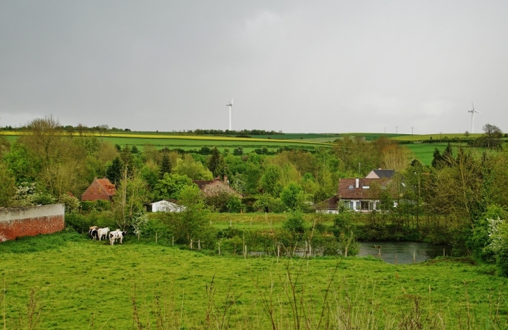 Le Village - Remilly-Wirquin