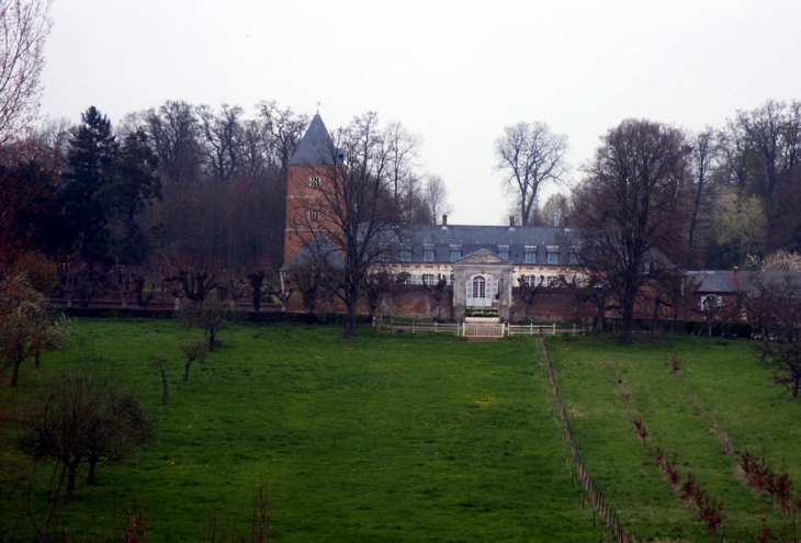 Chateau - Rivière