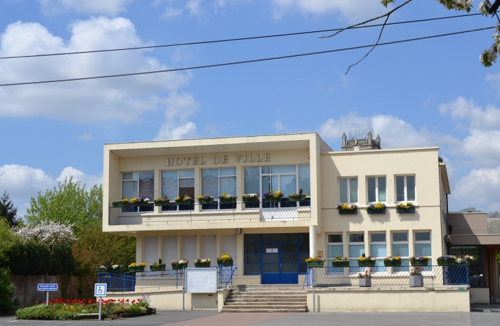 L'Hotel de Ville - Sailly-sur-la-Lys