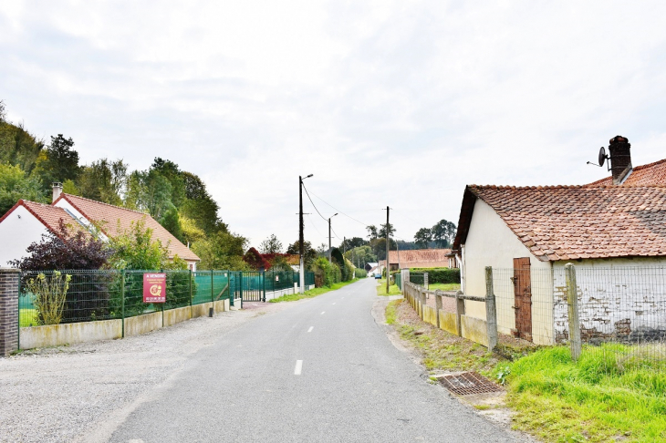 La Commune - Saint-Denœux