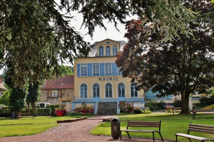 La Mairie - Saint-Étienne-au-Mont