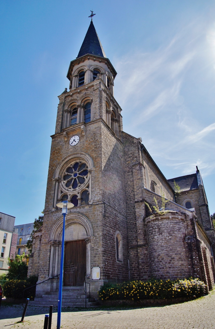 ²²église Sainte-Thérèse  - Saint-Étienne-au-Mont