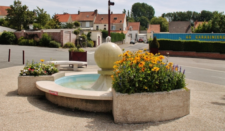 Fontaine - Saint-Léonard