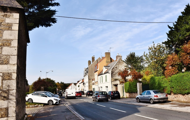 La Commune - Saint-Léonard