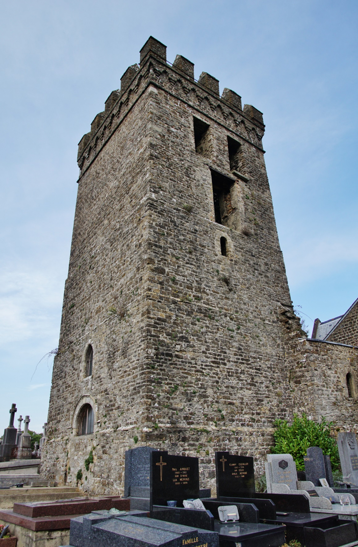 La Tour - Saint-Léonard