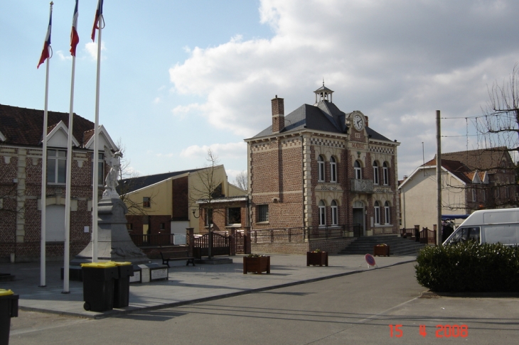 Place de la mairie - Souchez