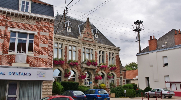 Hotel-de-Ville - Vitry-en-Artois