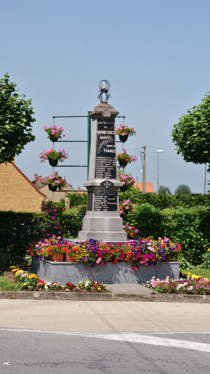 Monument aux Morts - Wardrecques