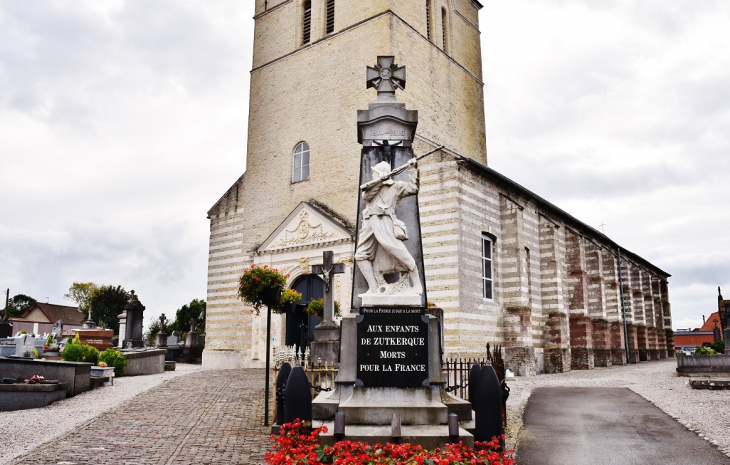 Monument-aux-Morts - Zutkerque