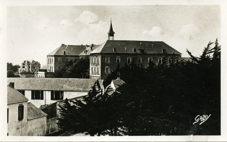 Ets des Frères de Saint Jean de Dieu vers 1960 - Le Croisic