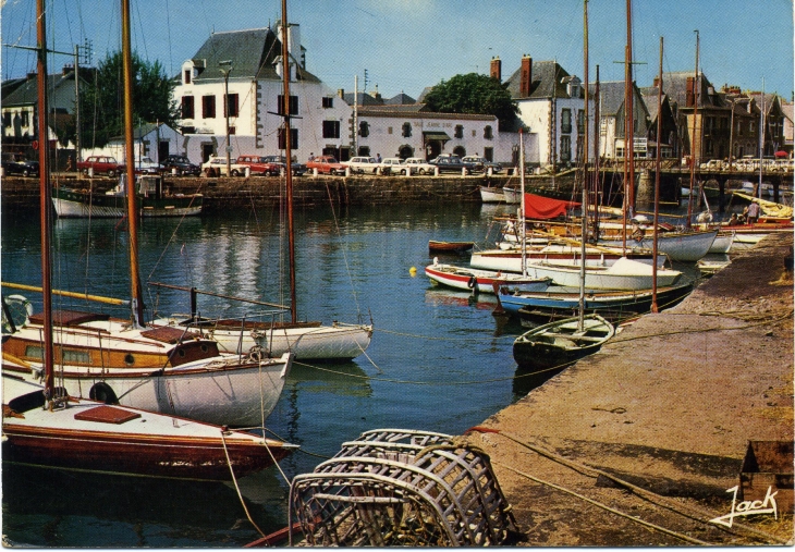 Quai du Lénigo (carte postale de 1971) - Le Croisic