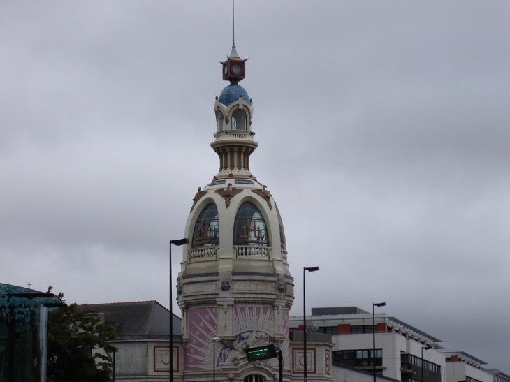 La tour  LU - Nantes