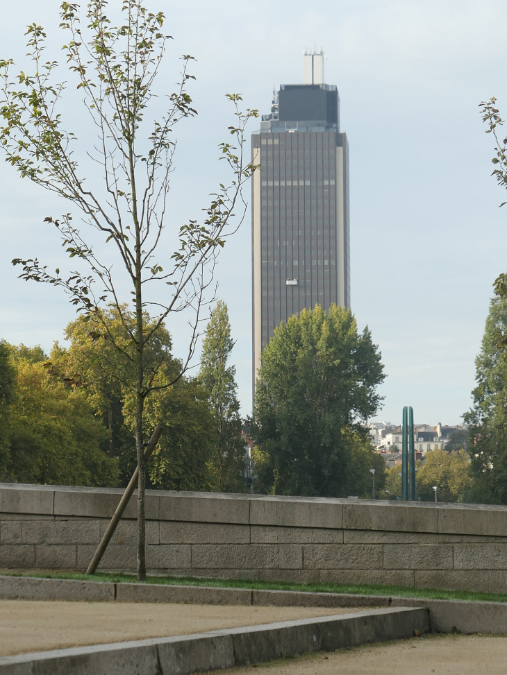 La tour Bretagne - Nantes