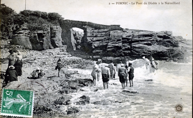 Le pont du Diable à la Noveillard, vers 1908 (carte postale ancienne). - Pornic