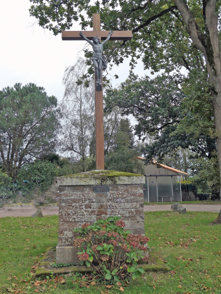 Le calvaire - Saint-Colomban