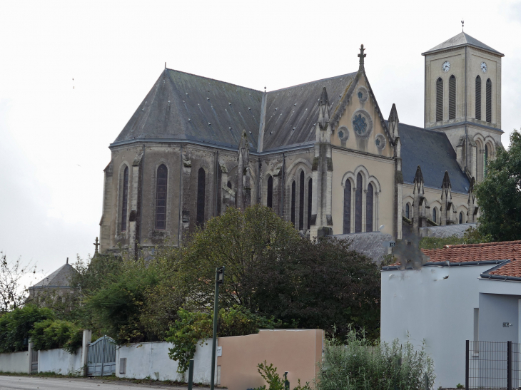 L'église Notre Dame - Vieillevigne