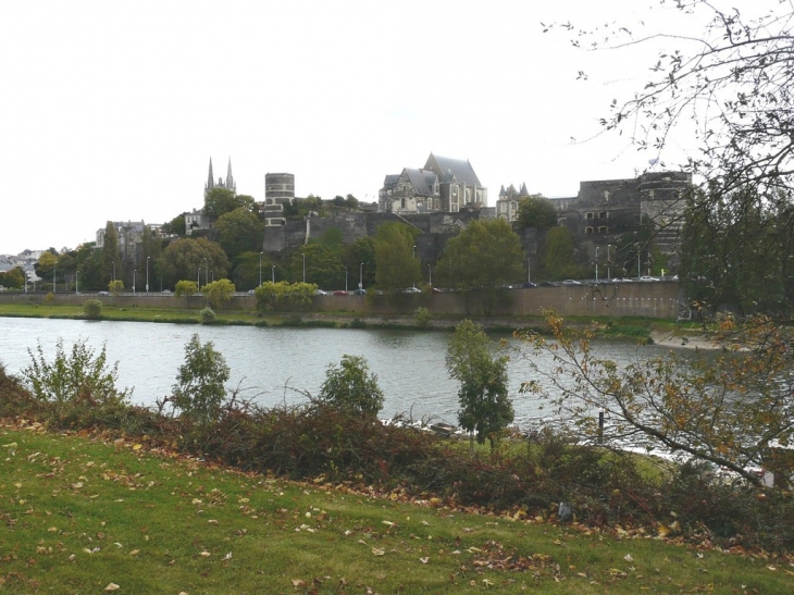 Les bords de la Maine - Angers