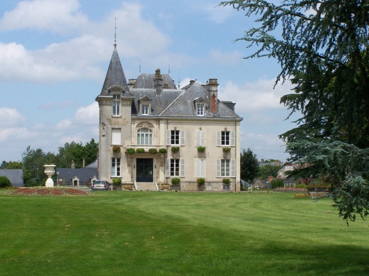 Mairie de Candé et son Parc