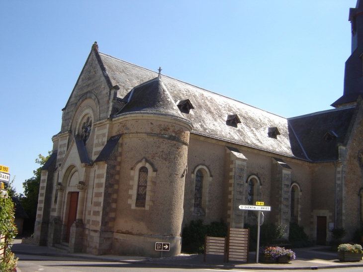 L'église de Châtelais