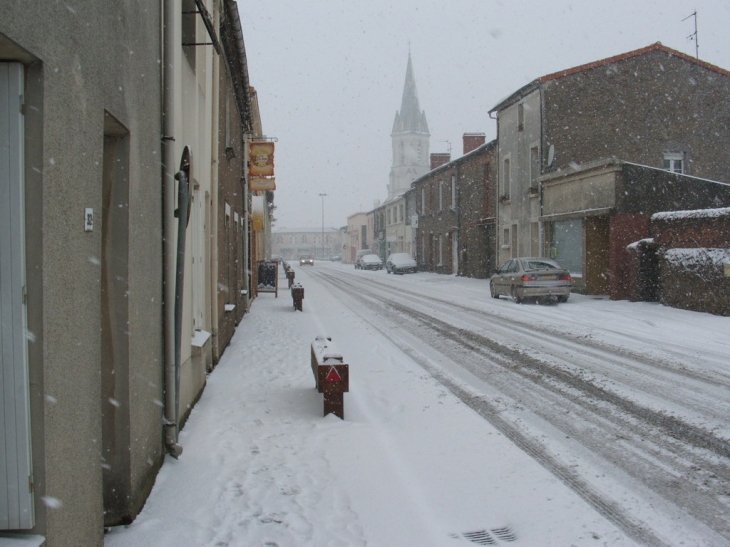 Rue d'Anjou sous la neige - Landemont