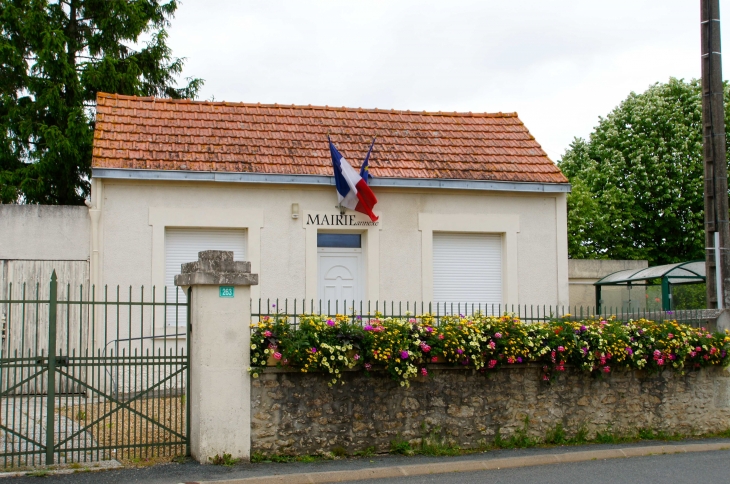 La-mairie-annexe-de-Méron - Montreuil-Bellay