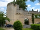 La Tour de Boille ou Boëlle, poste de défense avancé sur le Thouet, elle pourrait avoir été bâtie par Guillaume IV de Melun, seigneur de Montreuil Bellay de 1385 à 1415.